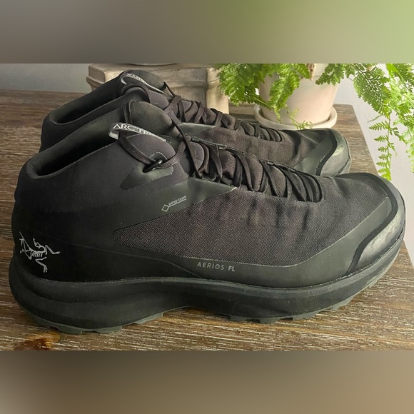 Arc'teryx | Shoes | Arcteryx Aerios Mens 2 Fl Mid Gtx Hiking Boot ...